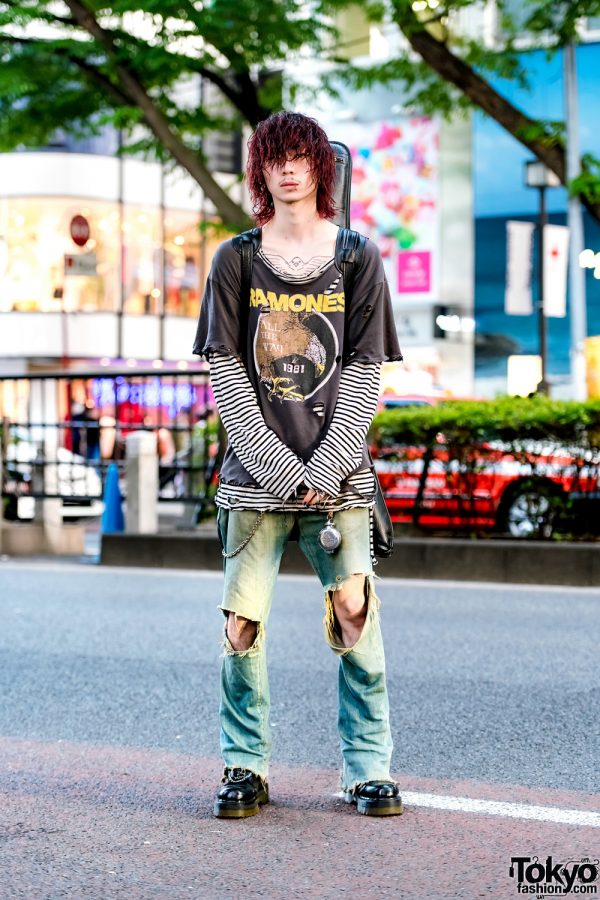 Grunge Street Style in Harajuku w/ Ramones, Hysteric Glamour, Ksubi, Levi’s, Vivienne Westwood & Dr. Martens Crazy Bomb