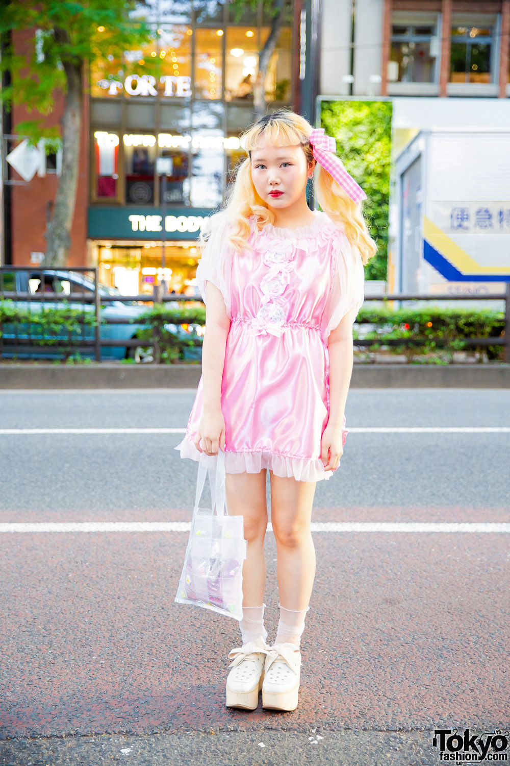 Harajuku Girl in Pink Street Style w/ Blueberry Sherbet Home, Yuriko Eto, Tokyo Bopper & Nile Perch