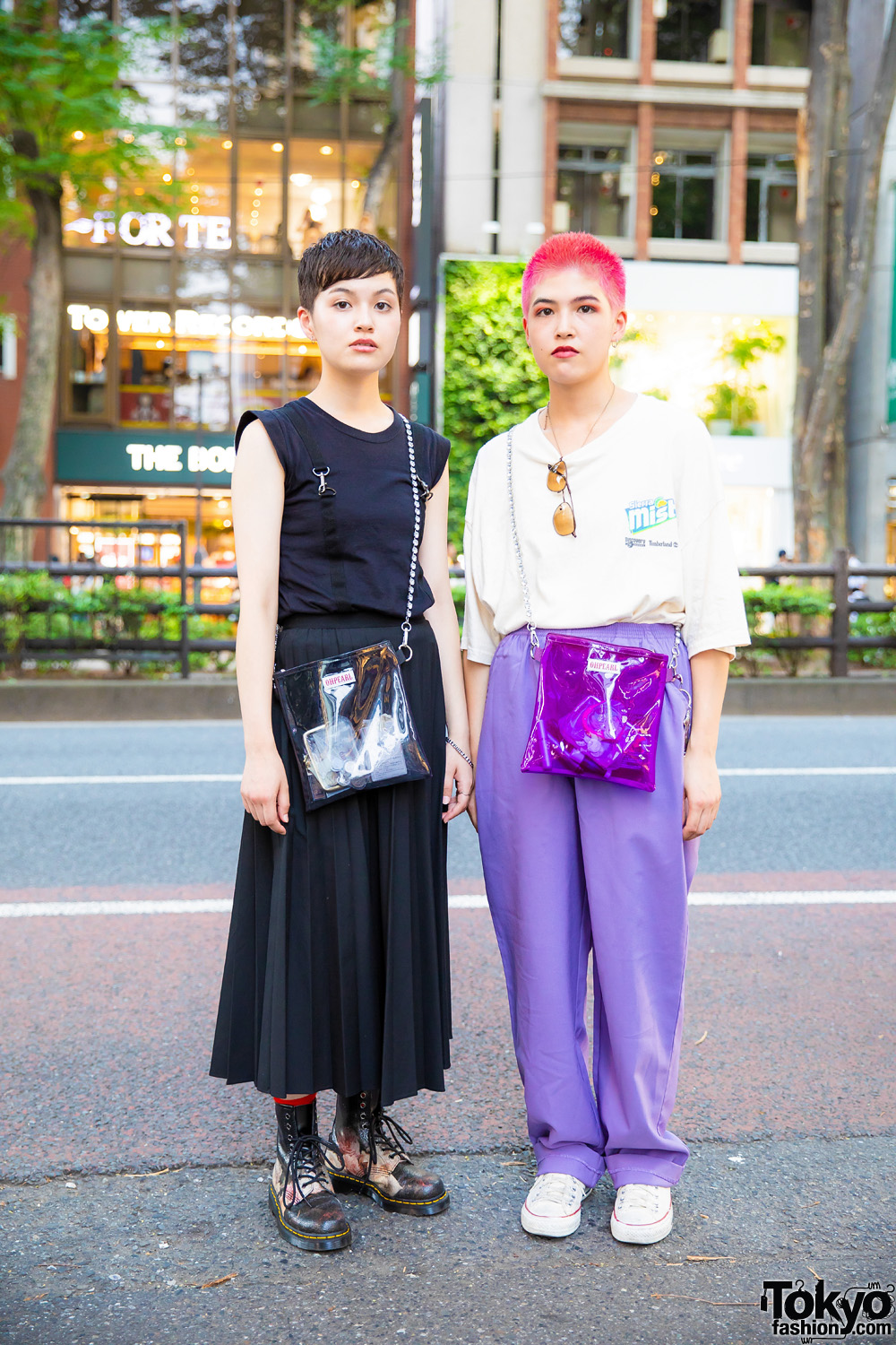 Harajuku Staffers Street Styles w/ Jill Stuart, UNIQLO, Dr. Martens, Converse, Chicago & Oh Pearl See-Through Slings