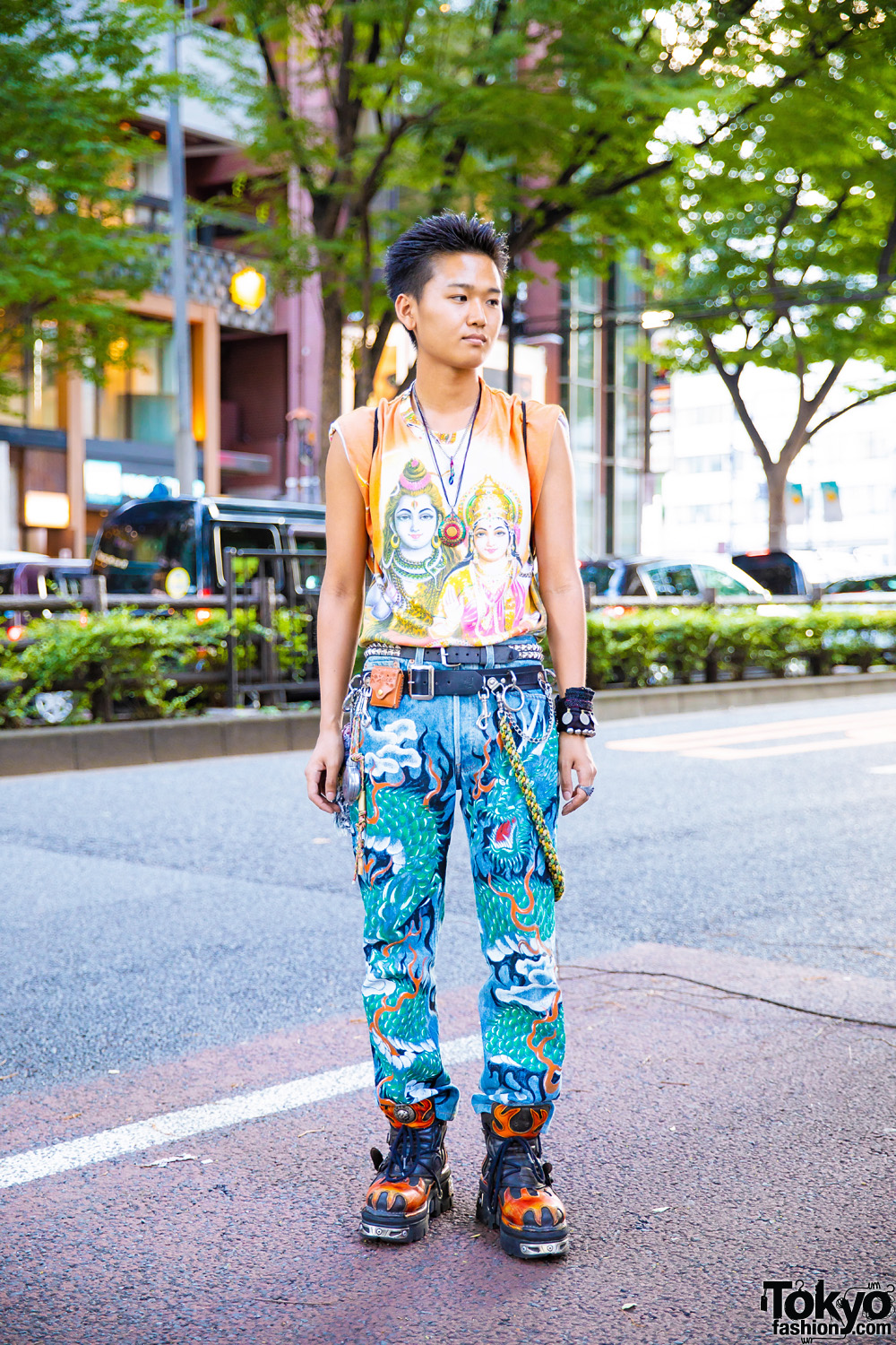 Mixed Prints Tokyo Vintage Streetwear Style w/ New Rock, Blackmeans & Vivienne Westwood