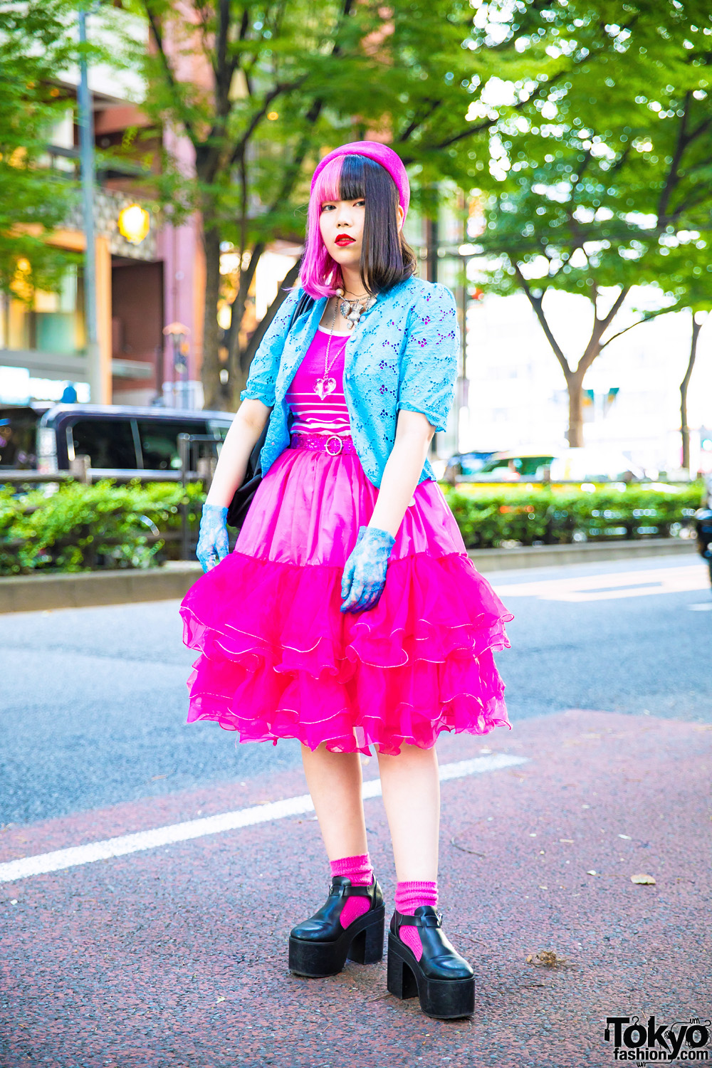Half Pink Hair, New York Joe Blue Lace Cardigan, Agnes B. Bag & G2? Pink Ruffle Dress in Harajuku