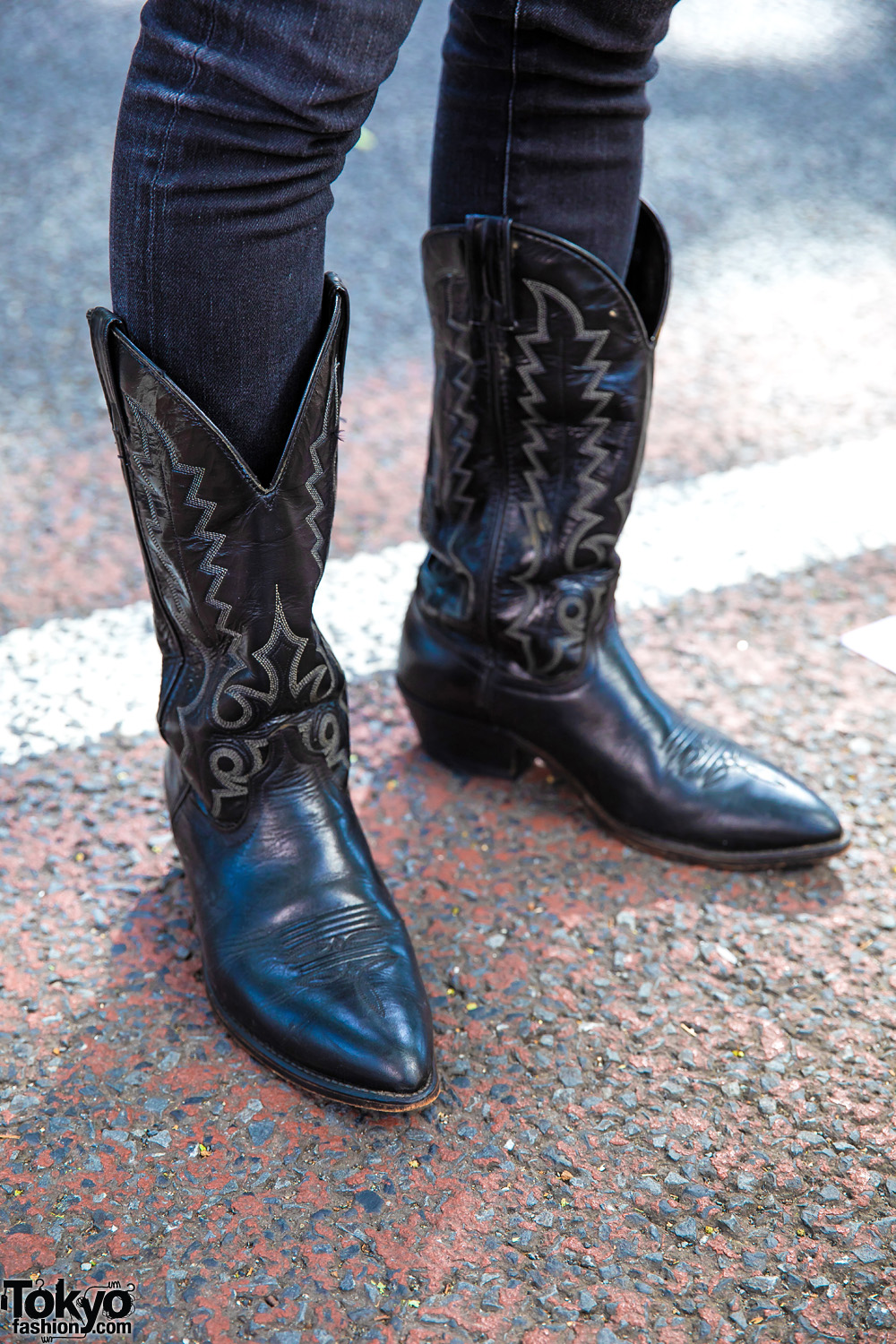 Tokyo Vintage Street Style w/ Black Cowboy Boots, Tan Jacket