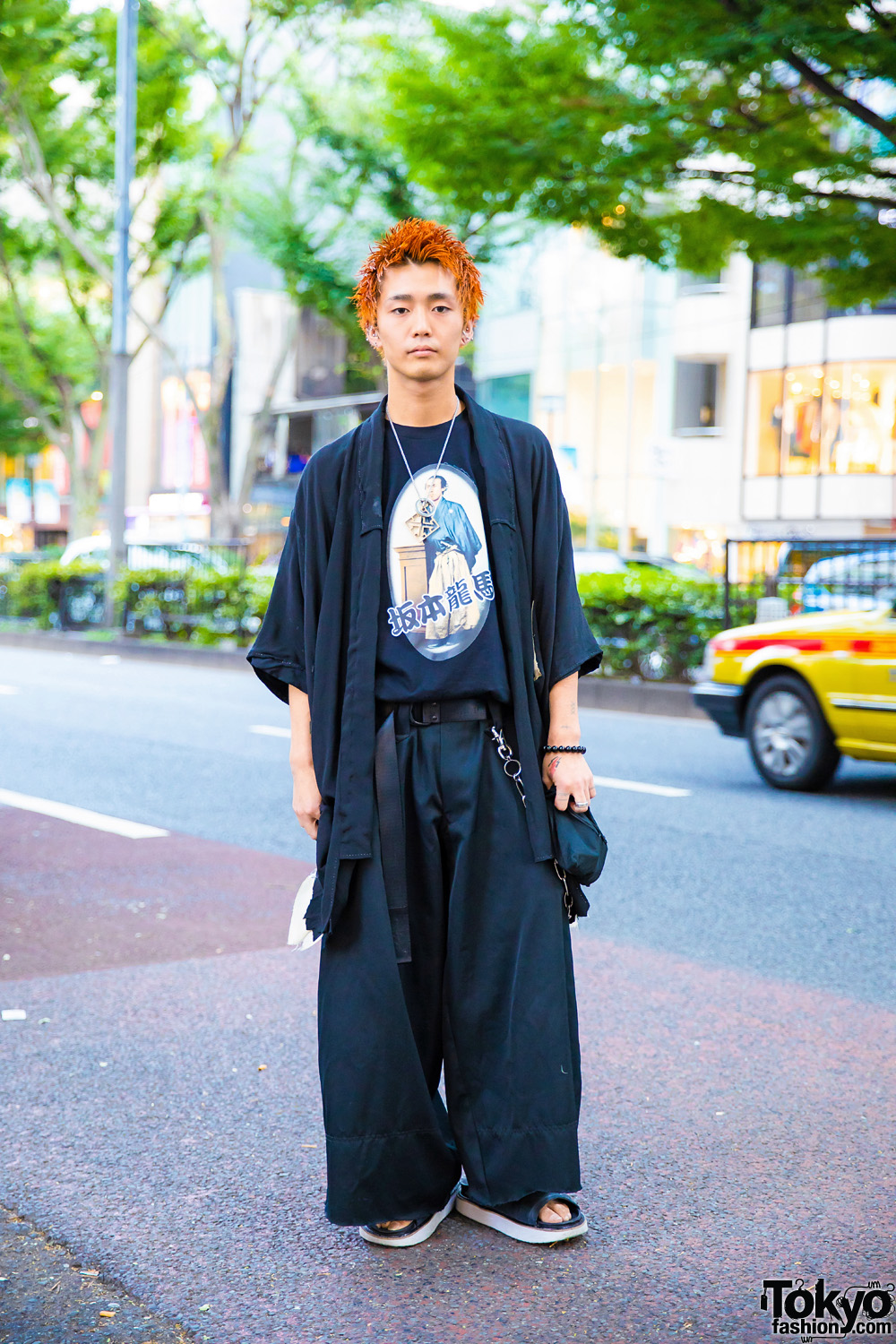 Harajuku Guy in All Black Vintage Streetwear Style w/ Y-3, Mihara Yasuhiro, Gucci & Off-White