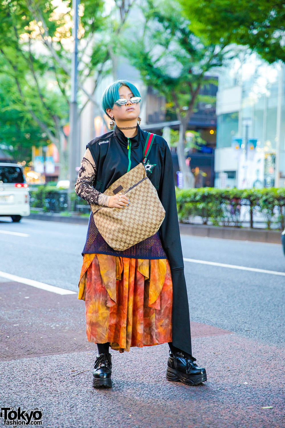 Japanese Vintage & Remake Street Styles w/ Dog Harajuku Tie-Dye Skirt ...