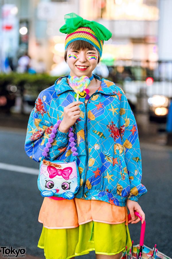 Colorful Kawaii Street Style in Harajuku w/ Printed Jacket, Handmade ...