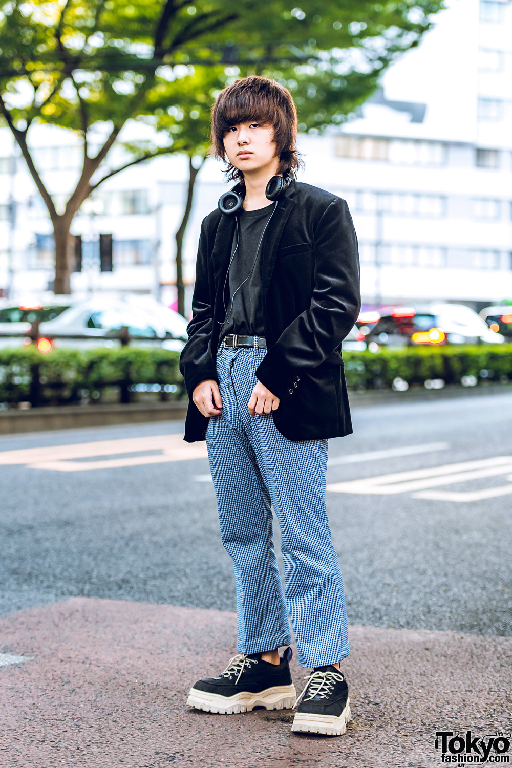 Harajuku Guy w/ Comme Ca Ism Blazer, Bucca44 Top, Vintage Houndstooth Pants & Sneakers – Fashion
