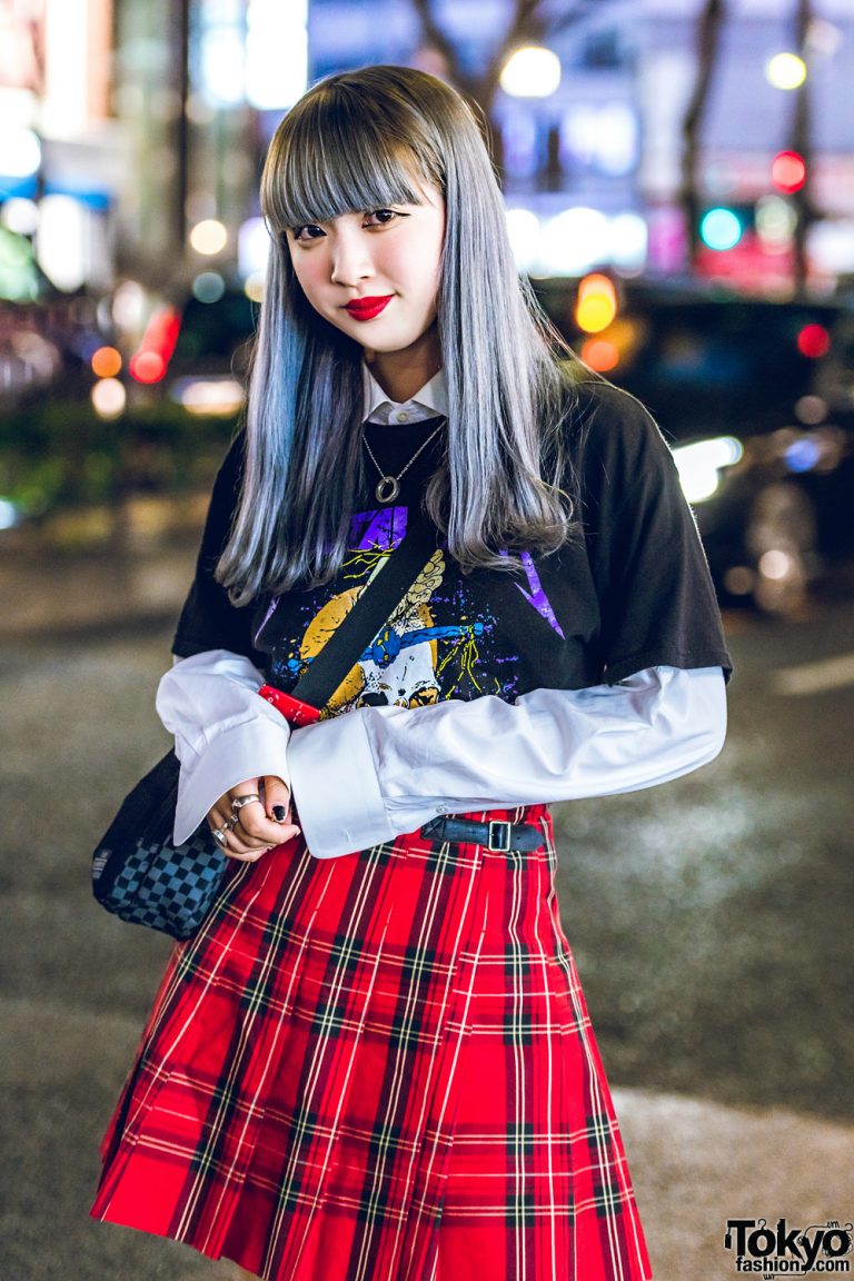 Harajuku Girl in Plaid Skirt, Metallica T-Shirt, Platform Shoes ...