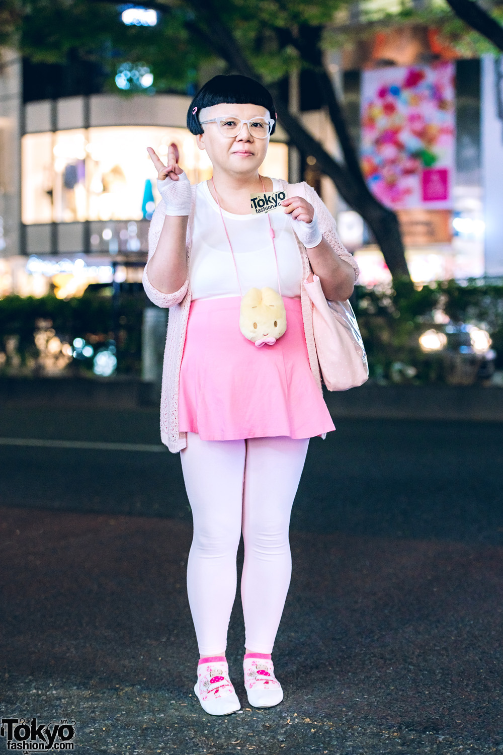 Harajuku Girl In Pink And White Kawaii Street Style Tokyo Fashion