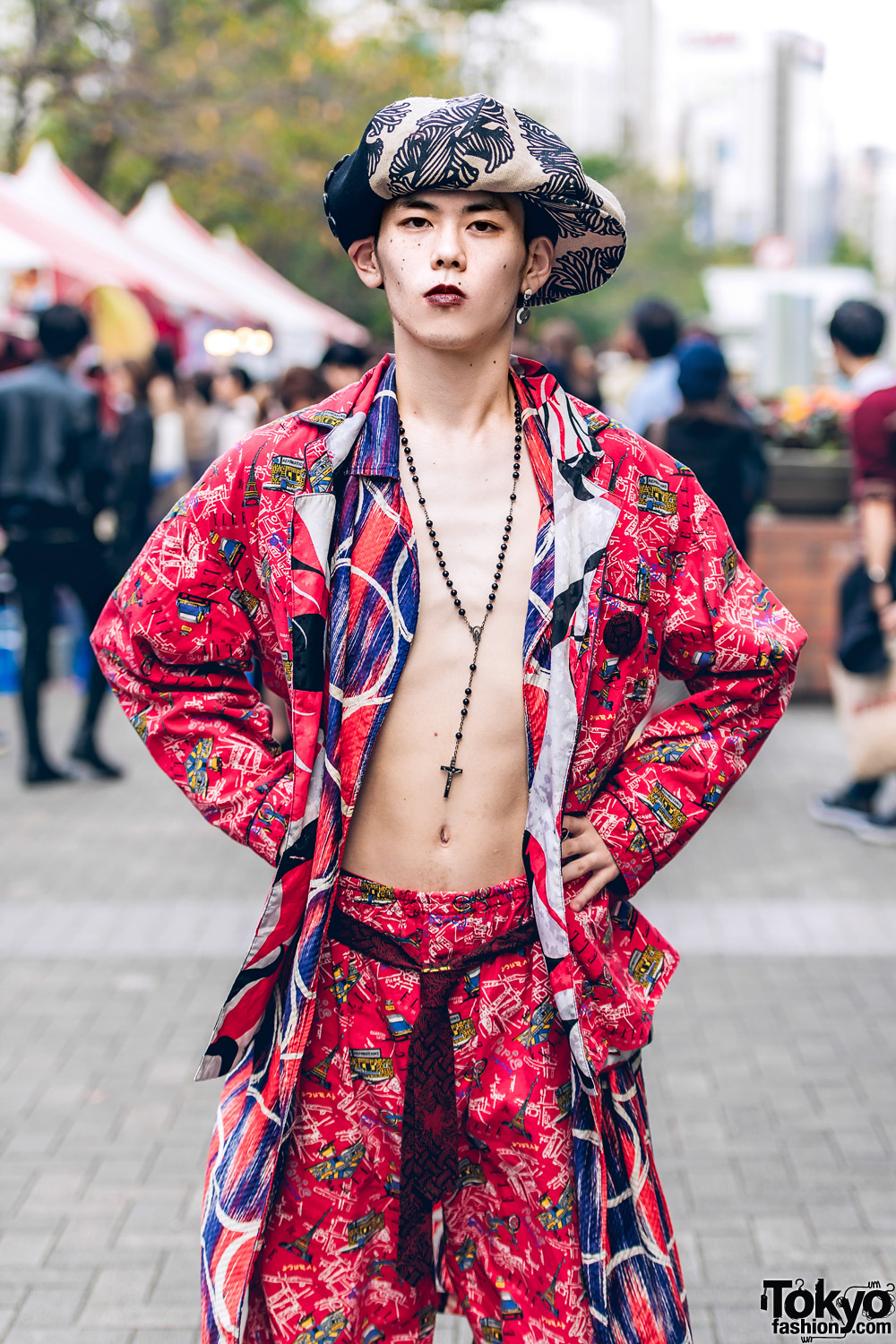 Christopher Nemeth Tokyo Street Style w/ Distressed Hat, Rope Print Shirt,  Drop Crotch Pants, Tassel Bag & Mihara Yasuhiro Boots – Tokyo Fashion