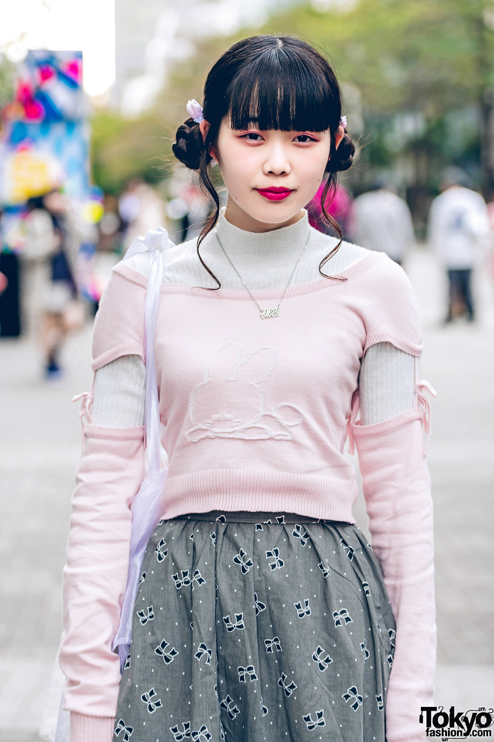 Kawaii Spank Bow Tights & Pink Sneakers – Tokyo Fashion