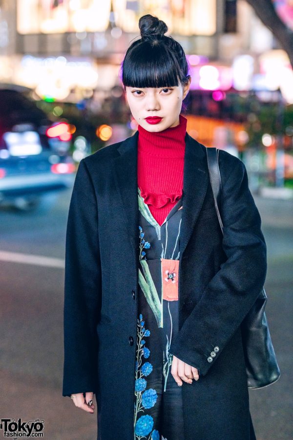 Nylon Japan Blogger in Chic Streetwear Style w/ UNIQLO Coat, Ahcahcum ...