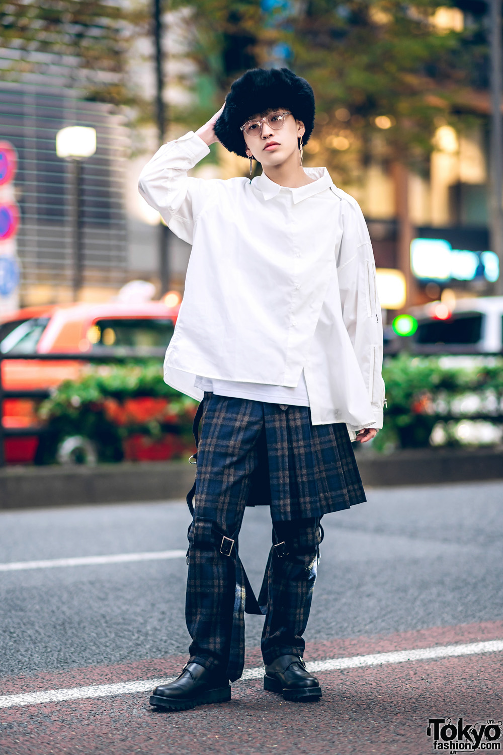Harajuku Plaid Style w/ Hare Asymmetric Shirt, Plaid Bondage Pants w/ Skirt Panel, Buckle Shoes & Fuzzy Hat