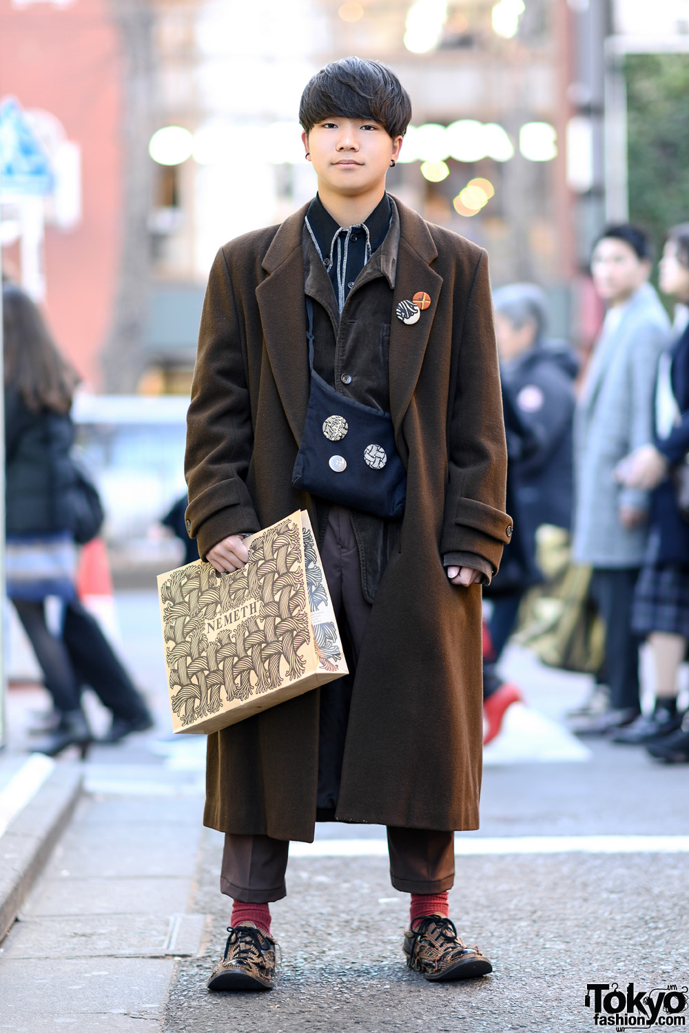 Harajuku Street Style w/ Brown Hues, Christopher Nemeth Bag, Houndstooth Shoes & Badges