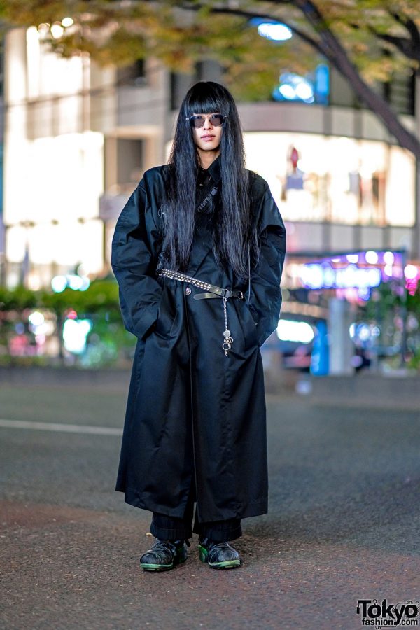 Japanese VJ w/ Long Hair in Devon Halfnight Leflufy, Comme Des Garcons & 20471120 in Harajuku