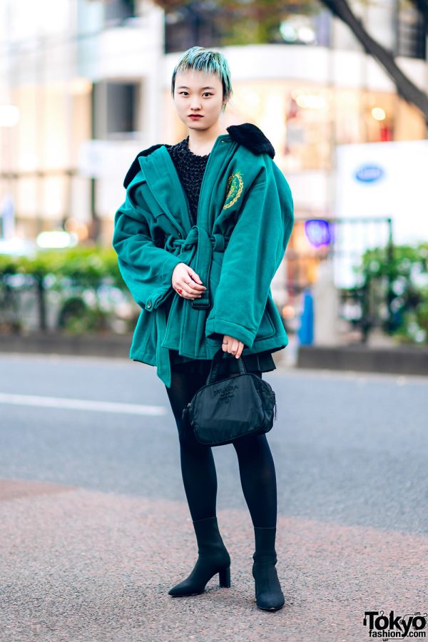 Chic Harajuku Street Style w/ Aqua Pixie Cut, Belted Coat w/ Fur Collar, Popcorn Pleat Top, Zara Pointy Heels & Prada Handbag