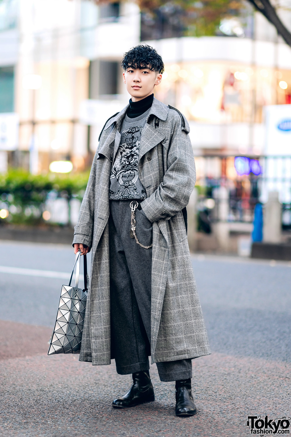 Monochrome Winter Street Style w/ Sugarhill Tokyo Plaid Coat, En Route ...