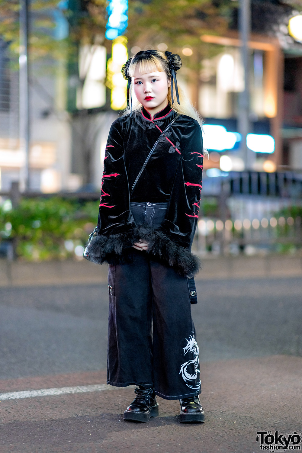 All Black Tokyo Street Style w/ Spider Lily Hair Bun Covers, Forty Four Velvet Top, Spicy Girls Wide Leg Pants, Demonia & UNIF Crossbody Bag