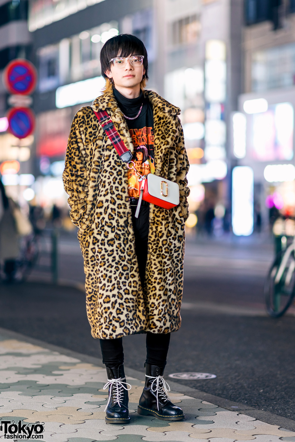 Harajuku Street Style w/ Leopard Print Faux Fur Coat, Vintage Shirt, Marc Jacobs Crossbody Bag, Vivienne Westwood Armor Ring & Dr. Martens Boots