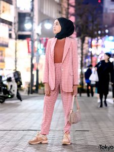 Hijabi Tokyo Street Style w/ Pink Zara Suit, Fendi Bag & Pink Chanel ...