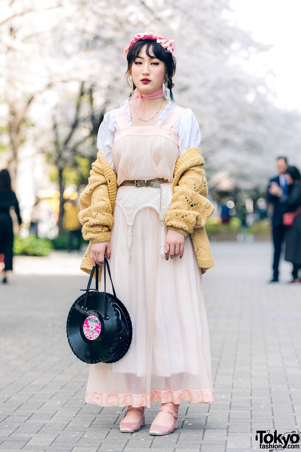 Vintage Street Fashion w/ Floral Headpiece, Knit Cardigan, Chiffon Dress,  Resale Moschino Vinyl Record Bag & Merry Jenny Heels – Tokyo Fashion