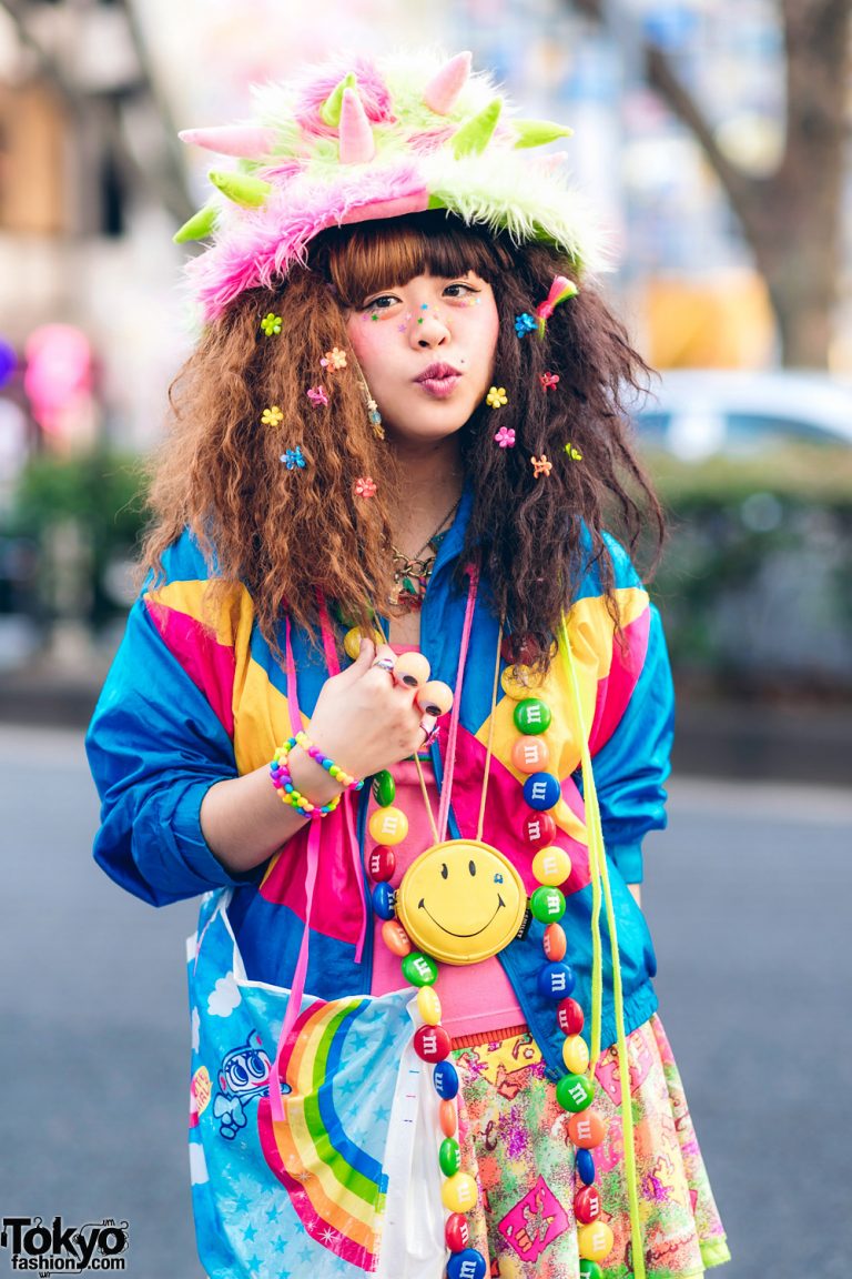 Kawaii Harajuku Hadeko Street Styles w/ Fuzzy Monster Hat, Heart ...