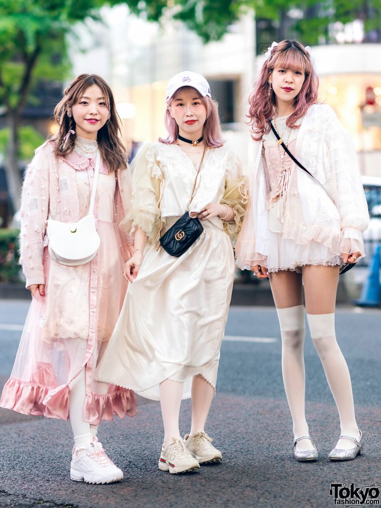 Harajuku Girls Streetwear Styles – Tokyo Fashion