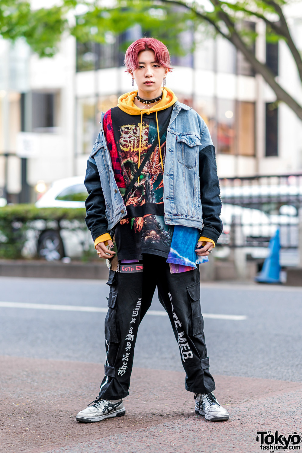 Cote Mer Streetwear in Harajuku w/ Face Mask, Aqua Hair, Red Hair 