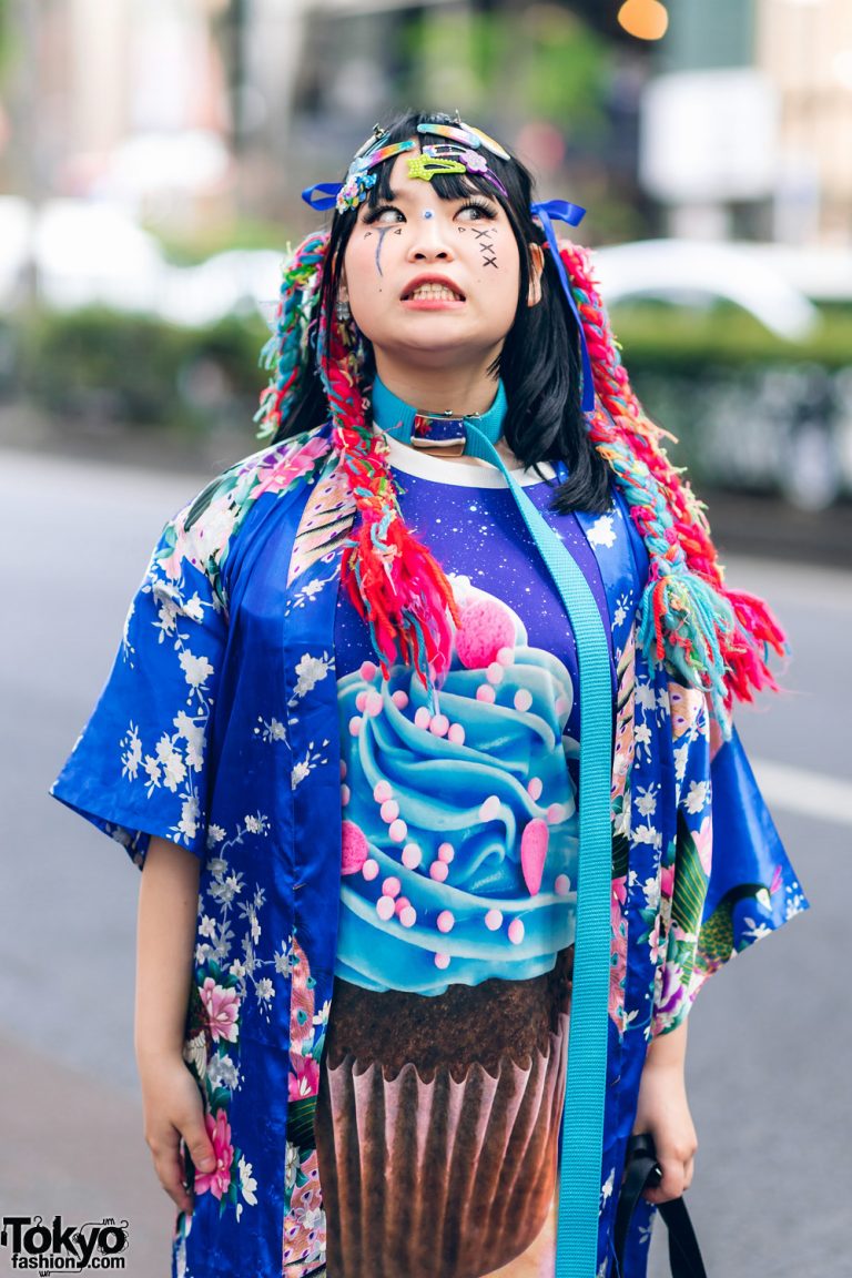 Kawaii Tokyo Streetwear Styles w/ Twin Braids, Colorful Hair, Decora ...