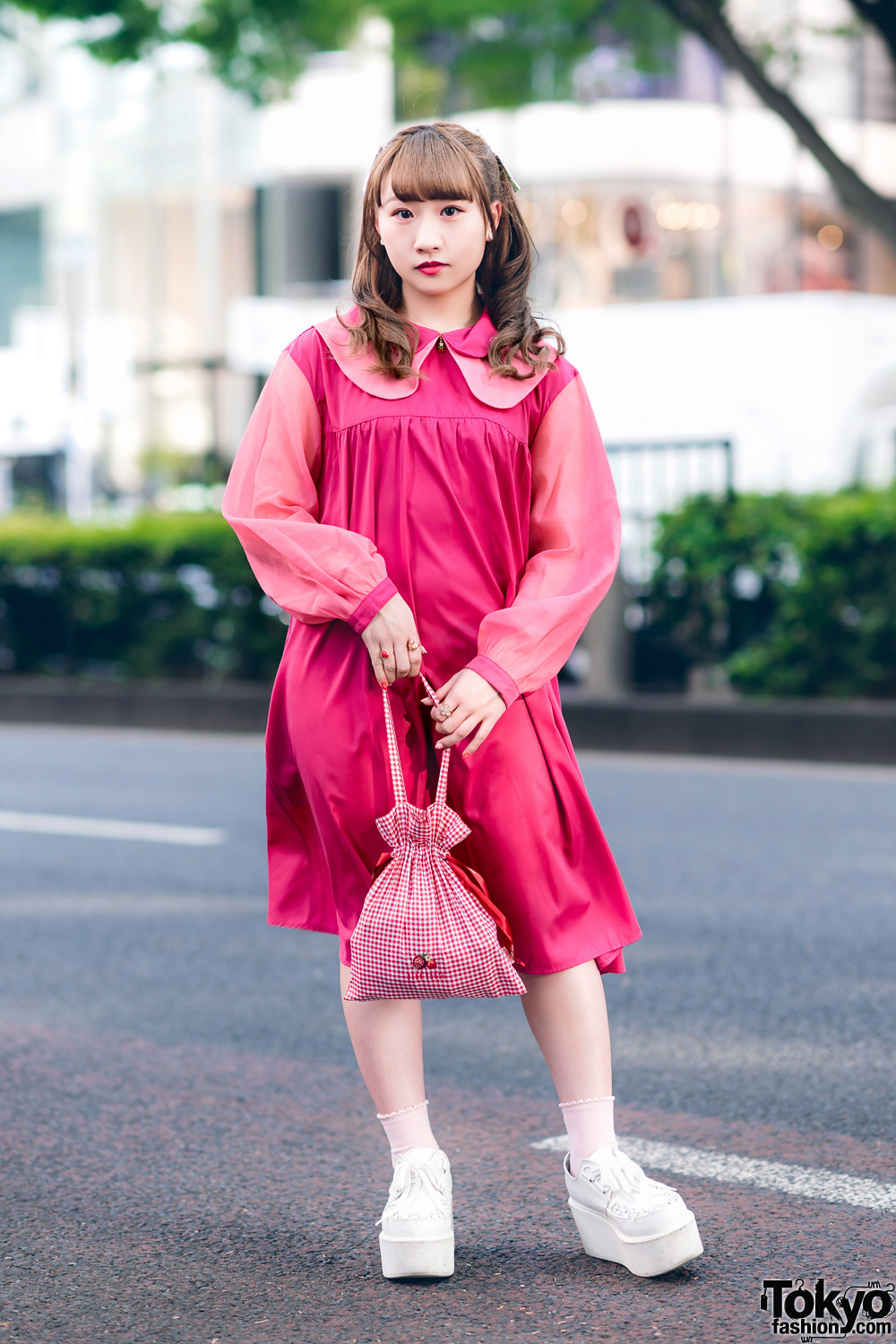 Pink Harajuku Style w/ Curly Hairstyle, Candy Stripper Two-Tone Peter ...