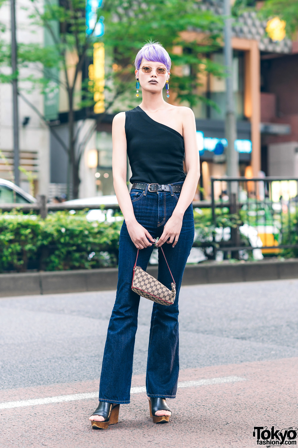Japanese Fashion Model in Harajuku w/ Lavender Pixie Cut, UN3D Off ...