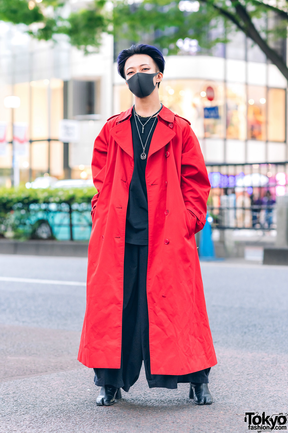 Red & Black Menswear Street Fashion w/ Black Mask, Burberry Trench Coat, Hare, Notch Wide Leg Pants, SAAD Necklaces & Bella By Bella Tabi Boots