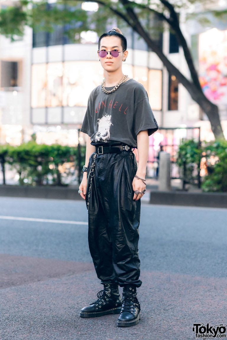 All Black Harajuku Duo Street Styles w/ Ombre Pink Hair, AZS Tokyo ...