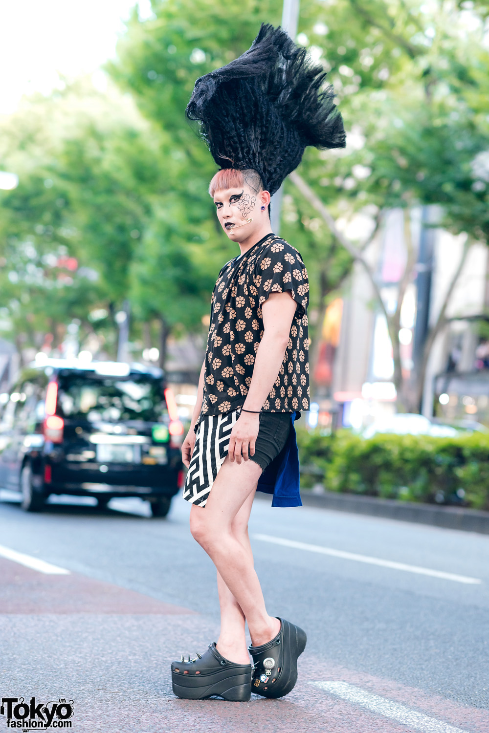 Harajuku Street Style w/ Tall Black Mohawk, Mixed Prints, Facial Piercing, MM6, KTZ & Balenciaga
