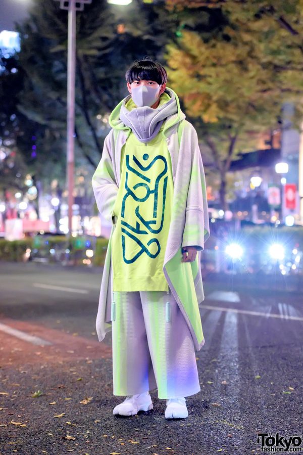 Hatra Japan Neon Street Style w/ Kazafutakoki Cowl Neck, Face Mask & Nike Tabi Sneakers