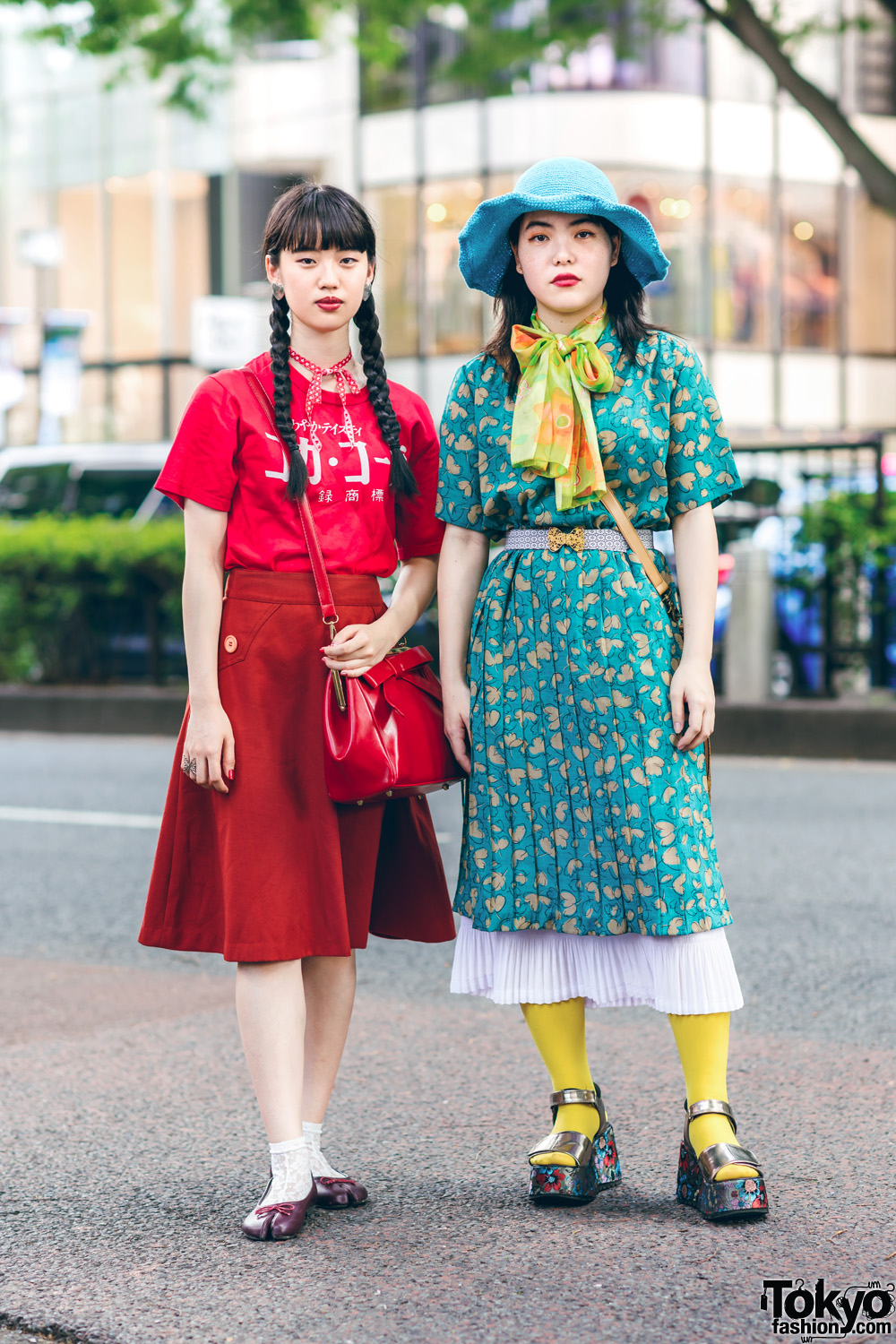Harajuku Retro Vintage Street Styles w/ Twin Braids, Floppy Hat, Okadaya Ribbon Choker, Print Dress, Merlot Tabi Shoes & Out Of The World Platform Sandals
