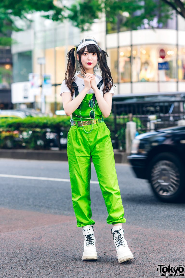 Japanese Pop Idol in Harajuku w/ Twin Tails, Clear Visor, Rose Apple ...