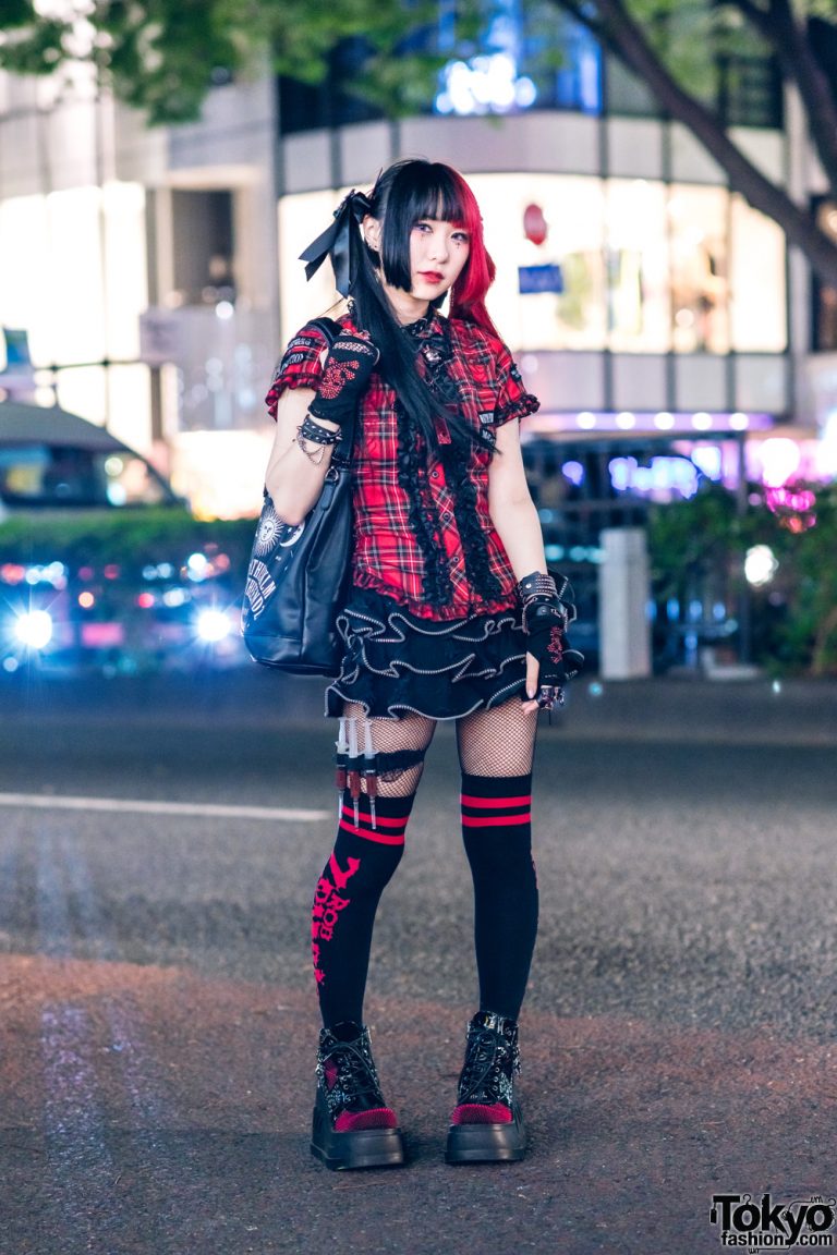 Gothic Japanese Street Styles w/ Mad Punks, Glavil, Killstar, Demonia ...