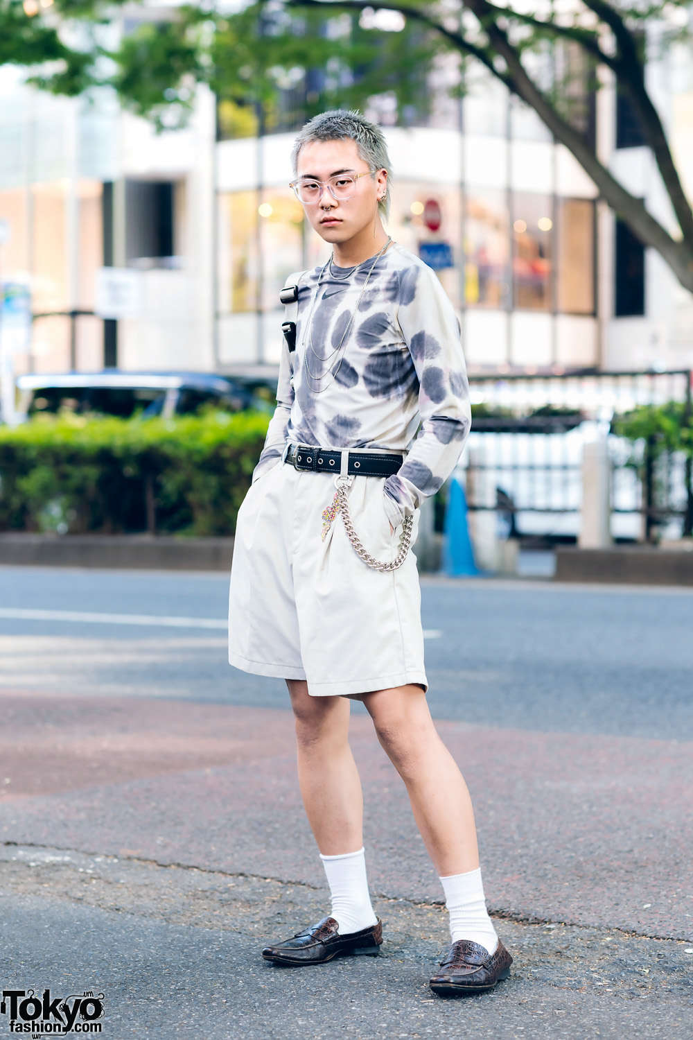 Monochrome Tokyo Streetwear Look w/ Ash Grey Hair, Alyx Printed Shirt, Yayoi Kusama, H&M, Nana-Nana & Prada Loafers