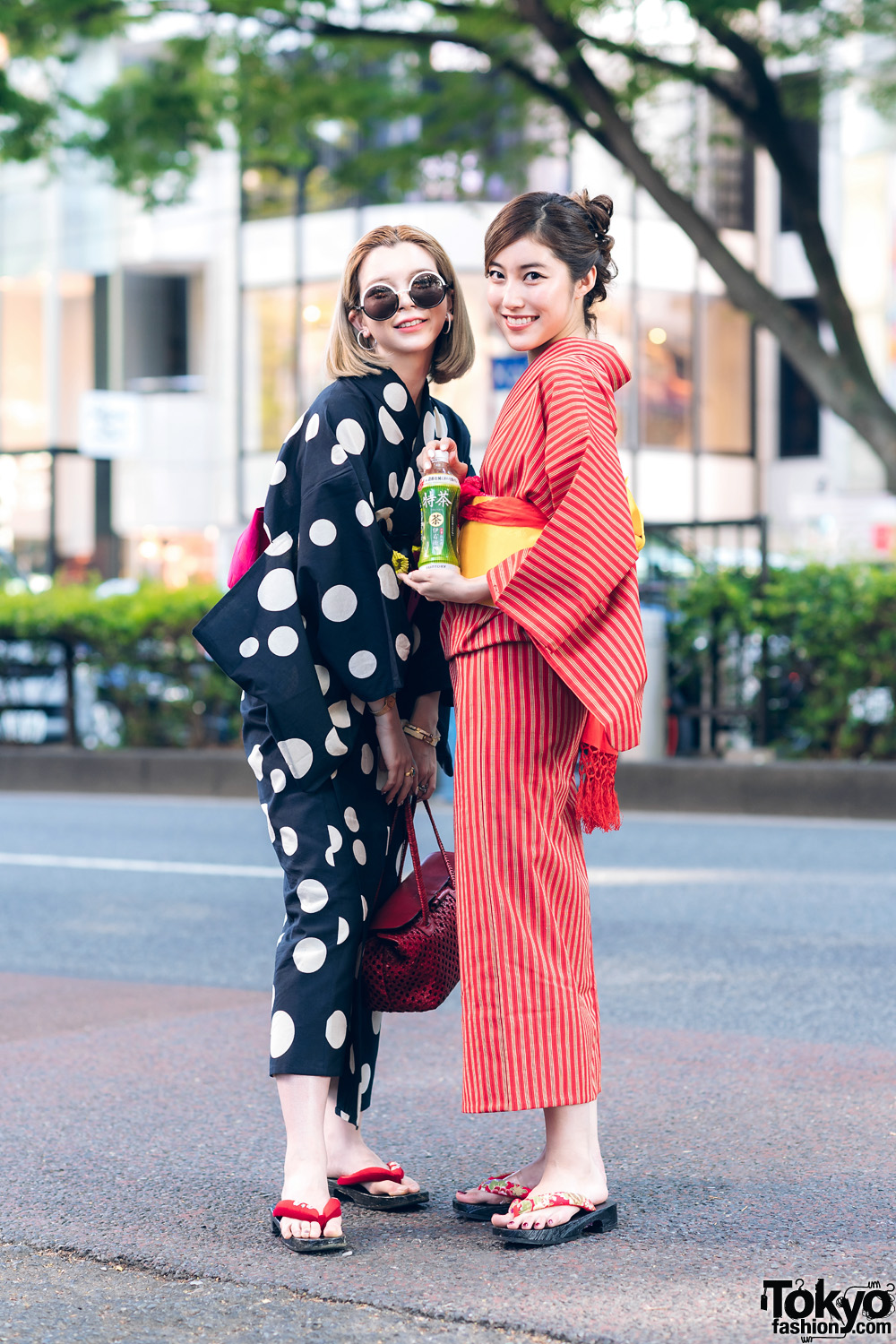 Harajuku Yukata w/ Geta Sandals, Red Woven Bag & Marc Jacobs Sunglasses