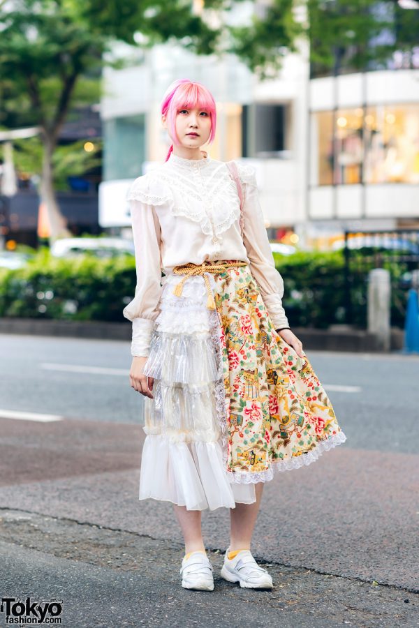 Tokyo Vintage & Handmade Street Style w/ Patchwork Skirt, Pink Hair, Gunifuni Bag & Skechers