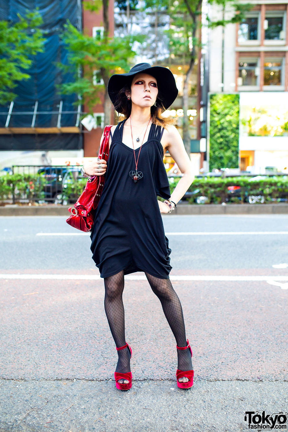 Black & Red Harajuku Street Style w/ Jeffrey Campbell & Vivienne Westwood