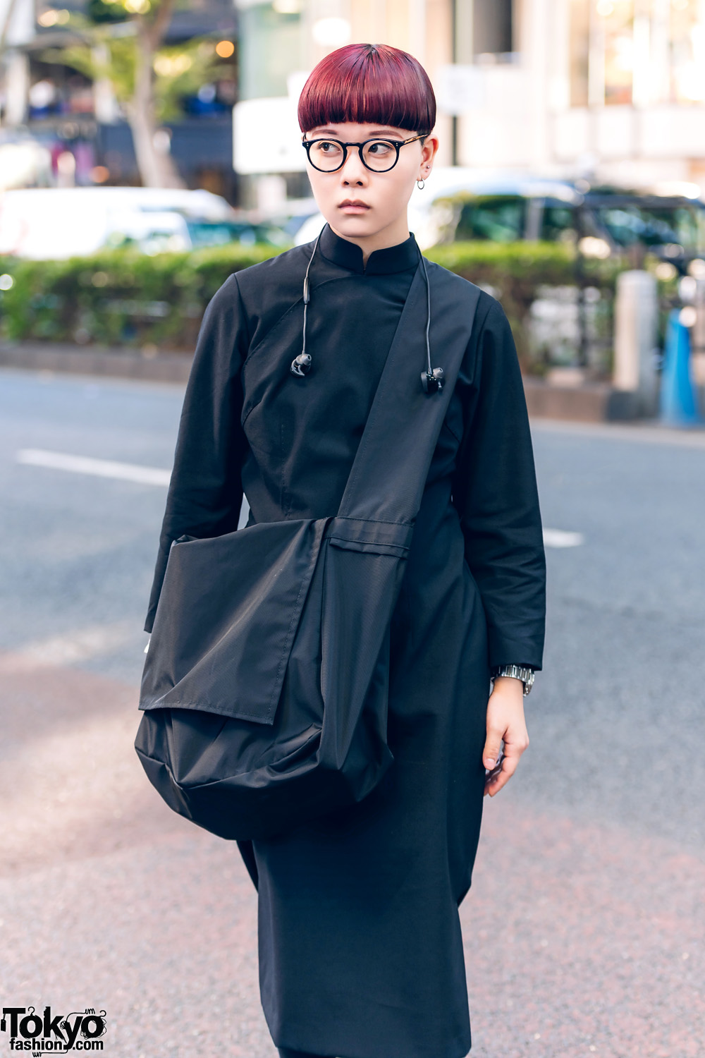Tokyo Style w/ Two-Tone Hair, Paul Smith, Jun Inagawa x BiSH, Comme des  Garcons, Murakami Flower Bag, Vaquera Whistle Necklace & Nike x Martine  Rose Sneakers – Tokyo Fashion