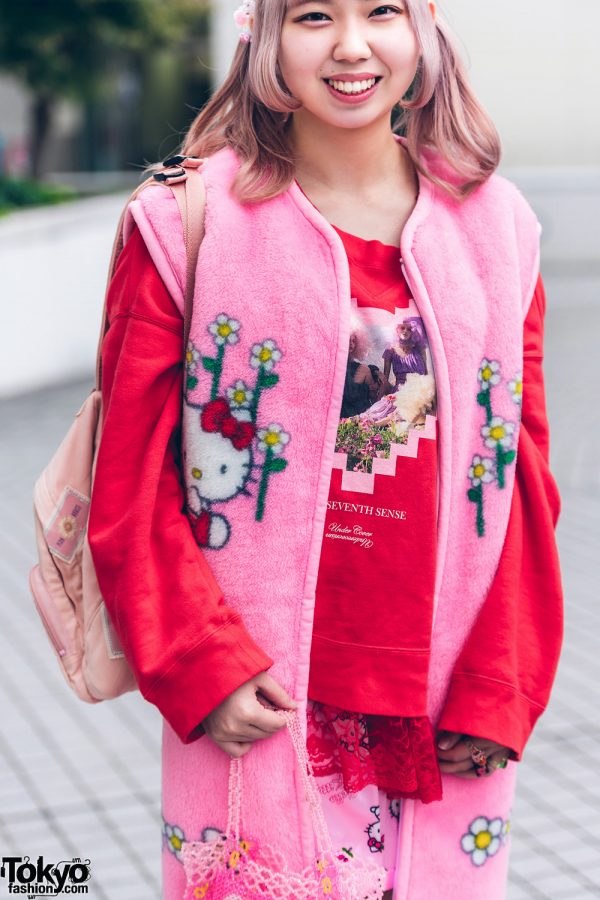 Bunka Fashion College Styles w/ Pink Hair, Round Glasses, Hello Kitty ...