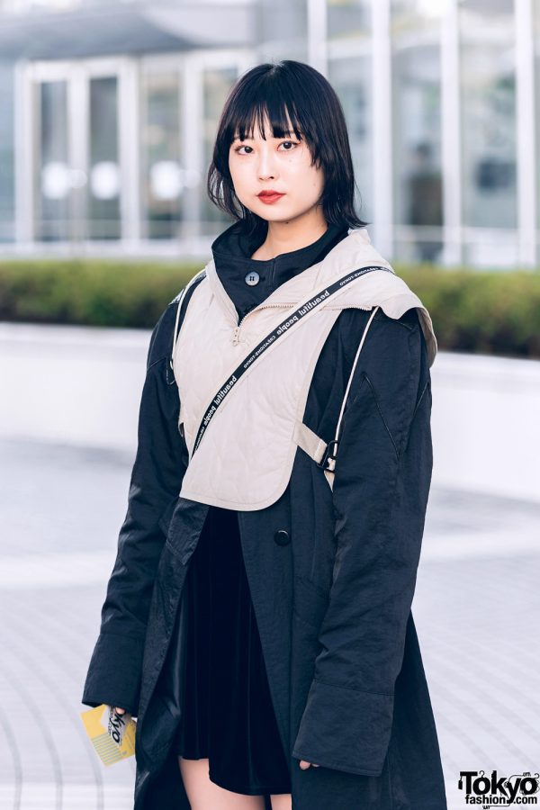 Shinjuku Girl Vintage Street Style w/ Tan Vest, Black Maxi Coat ...