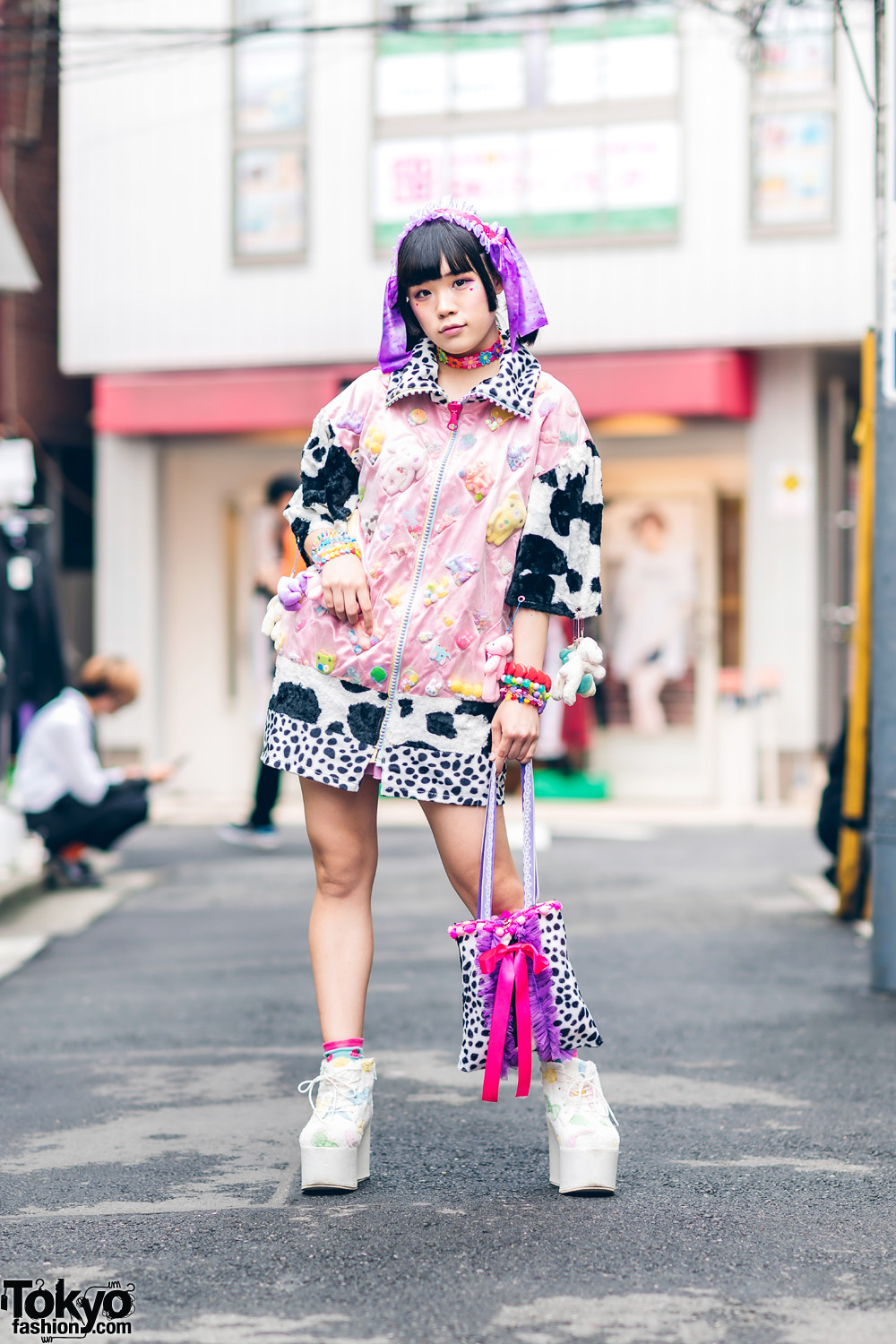 Handmade Kawaii Street Style in Harajuku w/ Floral Choker, Fuzzy Toys Dress, Candy Bracelets, Dalmatian Print Tote & Platform Boots