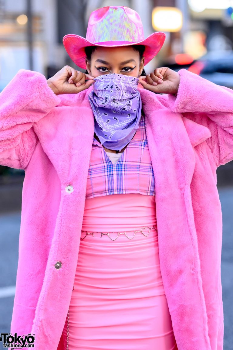 Pink Cowgirl Harajuku Street Style w/ Dolls Kill Cowboy Hat, Sugar