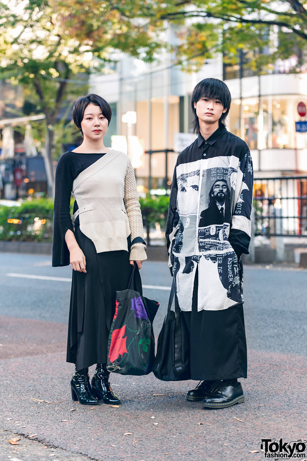 Monochrome Japanese Streetwear Styles w/ UN3D. Sweater, Emoda