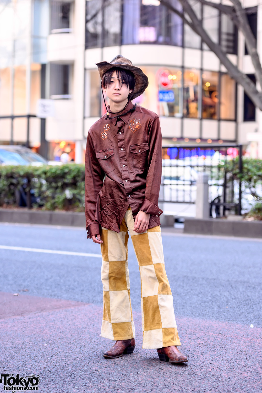 Western Themed Harajuku Street Style w/ Vintage Shirt, Straw Hat, Corduroy Pants & Cowboy Boots