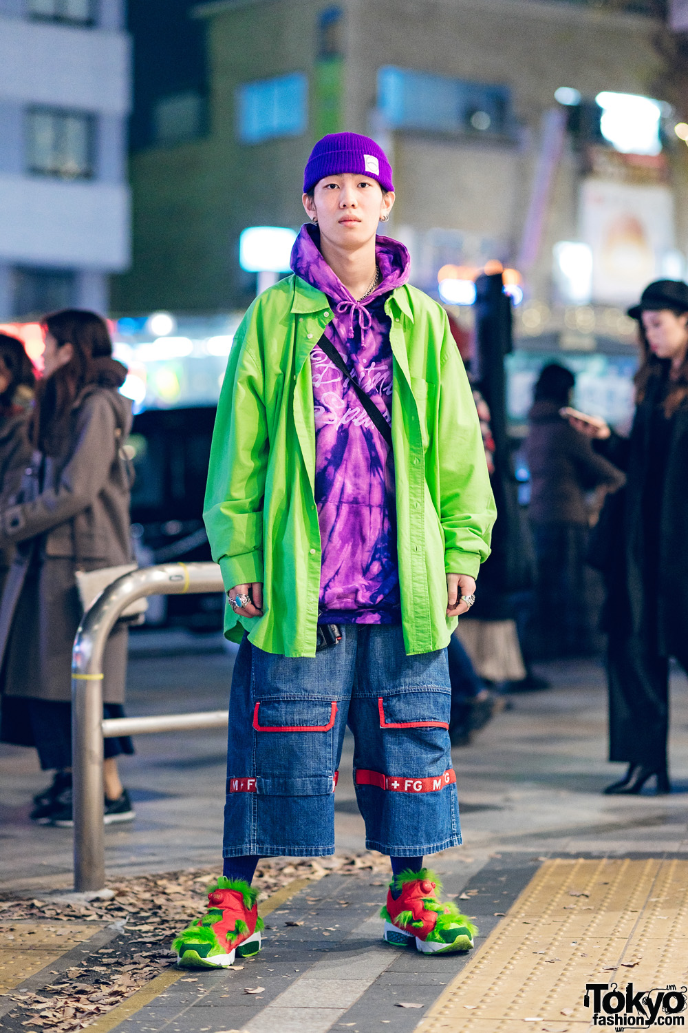 Harajuku Street Style w/ Purple Beanie, Nacht, Marithe + Francois Girbaud, AZS Tokyo Bag, & Reebok Insta Pump Fury Grinch Sneakers