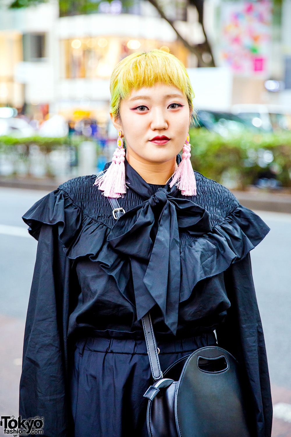 All Black Ruffles Style w/ Yellow Hair, H&M Tassel Earrings, Zara ...